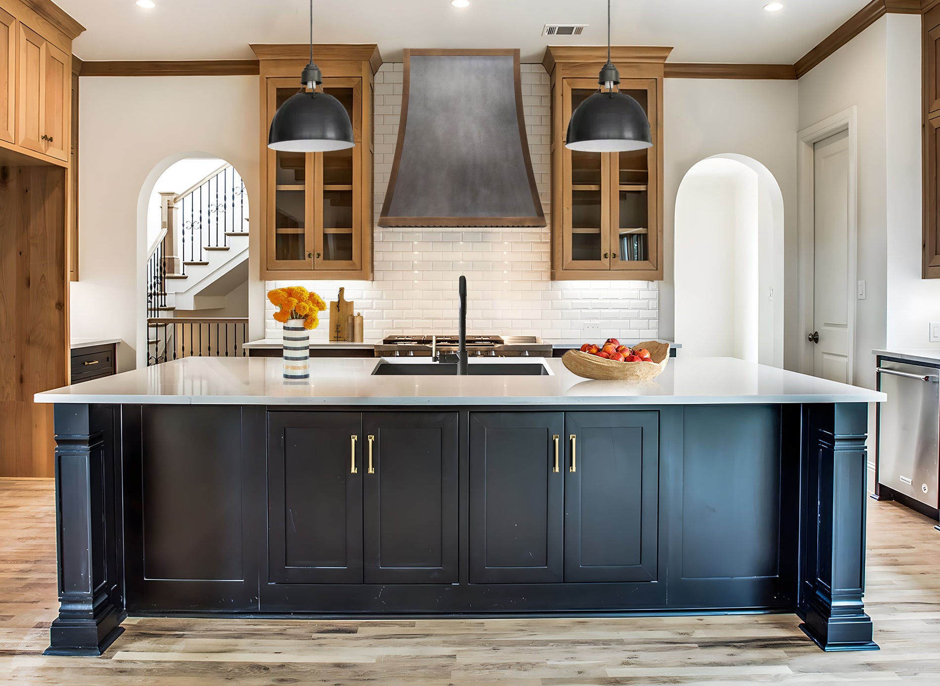 Which Material Reigns Supreme for Range Hoods: Copper, Stainless Steel, Zinc, or Brass?